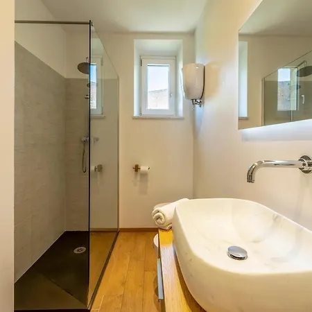 Apartment Genteel Porta Camollia *